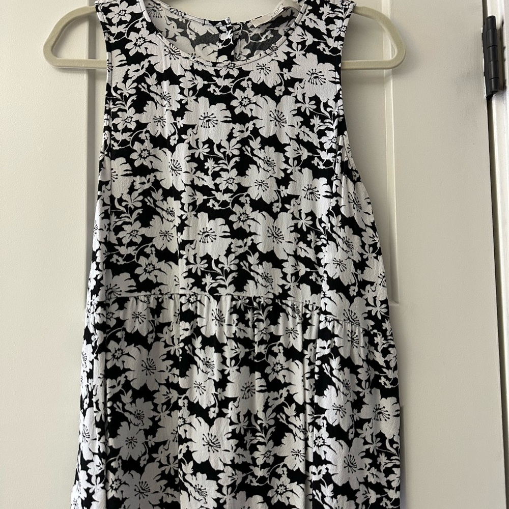 Loft black & white med